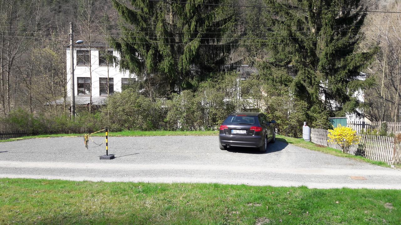 Apartment Leucht Ziegenrück Esterno foto
